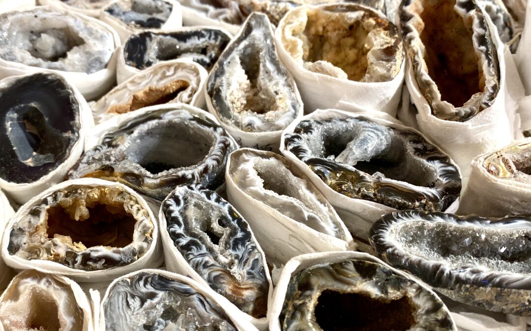 Die Kraft der Edelsteine in der Prüfungszeit – Ruhe, Klarheit und Selbstvertrauen finden